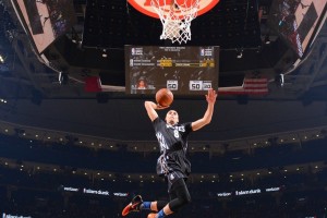 开云体育官网登入-1-0！一场小胜让中超争冠要乱，申花胜深圳！成都掉队海港2分领跑